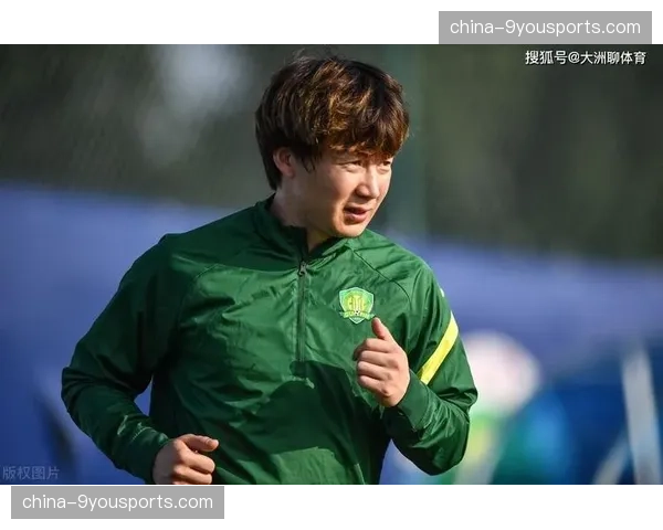 官方确认：梅州客家中场核心科索维奇因韧带损伤赛季报销